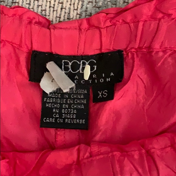 🔴 4/$20 Bundle: BCBG Hot Pink Pants - Picture 5 of 6